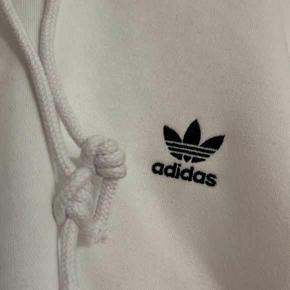 Adidas Crop Hoodie 3XL with tags - Picture 4 of 7